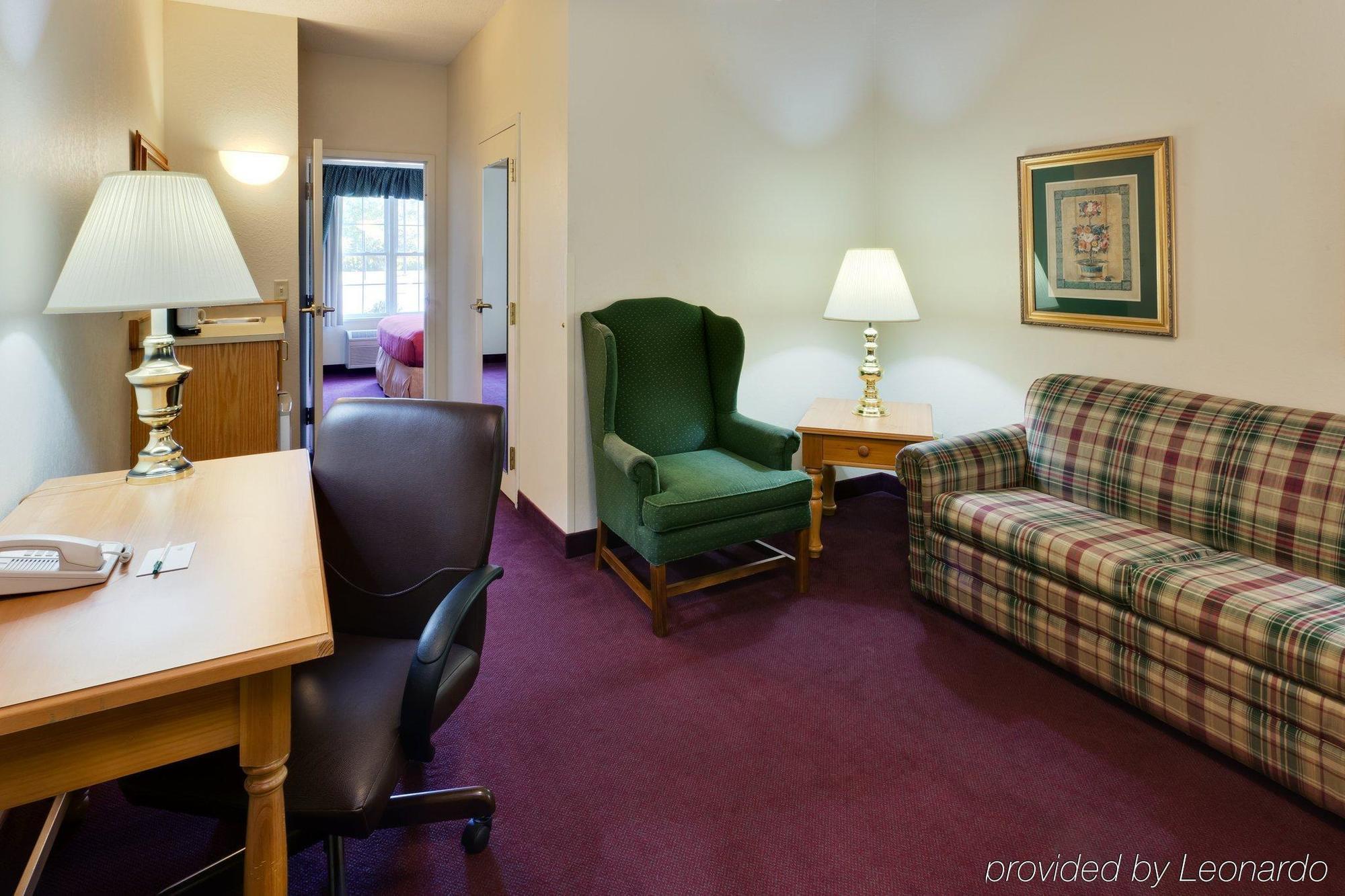 Fairfield Inn & Suites By Marriott Olean Room photo